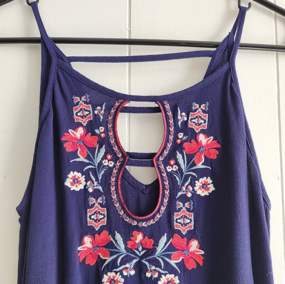 Eyeshadow Navy Blue Floral Embroidered Tank Top